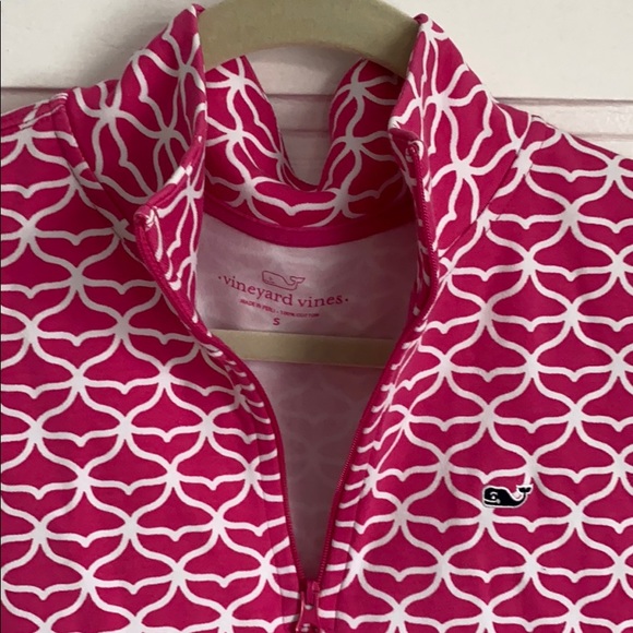 Vineyard Vines 1/4 Zip Pink XS Whale Tail - Picture 2 of 8